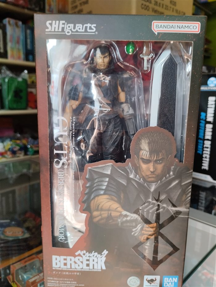 Fumetteria Camelot | Berserk Guts in Berserker Armor Figure 17cm PVC Bandai Sh Figuarts 