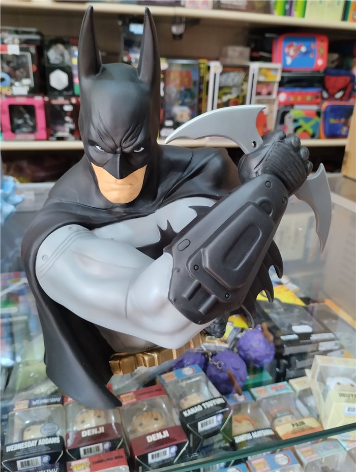 Fumetteria Camelot | Batman Arkham Asylum Salvadanaio Figural Bank 20cm PVC Monogram International Inc.