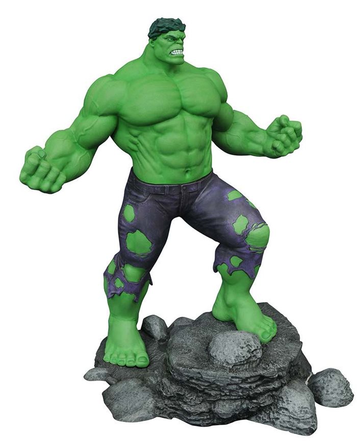 The Incredible Hulk Figure 25cm PVC Diamond Select 