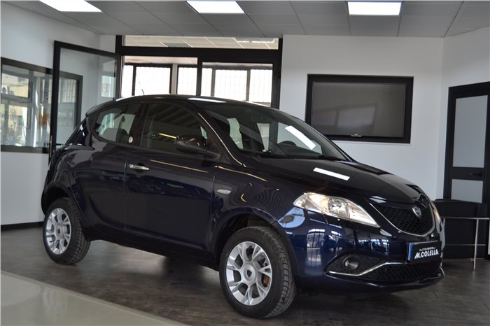 Lancia Ypsilon 0.9 TwinAir 85 CV 5 porte Metano Ec