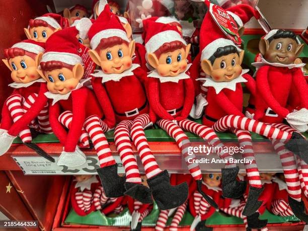 L'Allegra Cartolaia di Strippoli Teresa | elf shelf